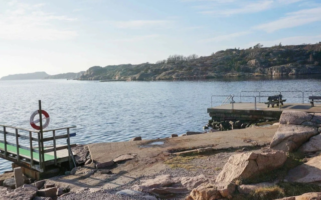 4 Person Holiday Home in Hamburgsund