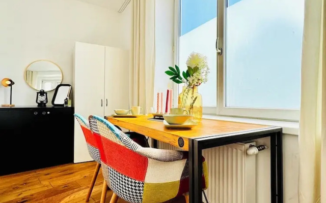 Cozy 5BR Apartment Near Kaufpark