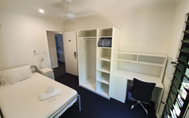 Redhill Cairns Shared Living – Pembroke St