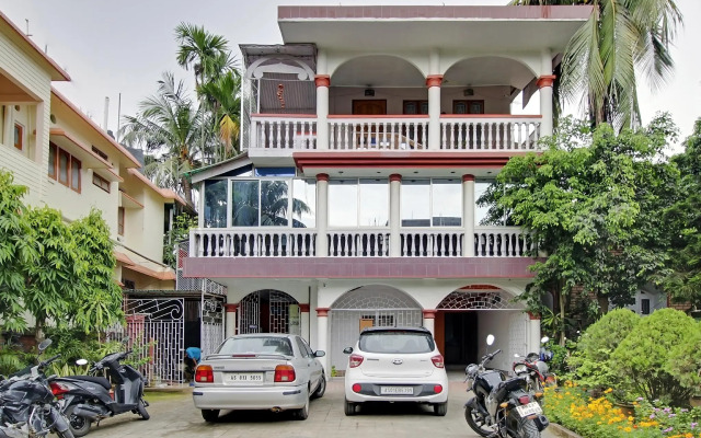 OYO 45323 Pogl Brahmaputra Guest House