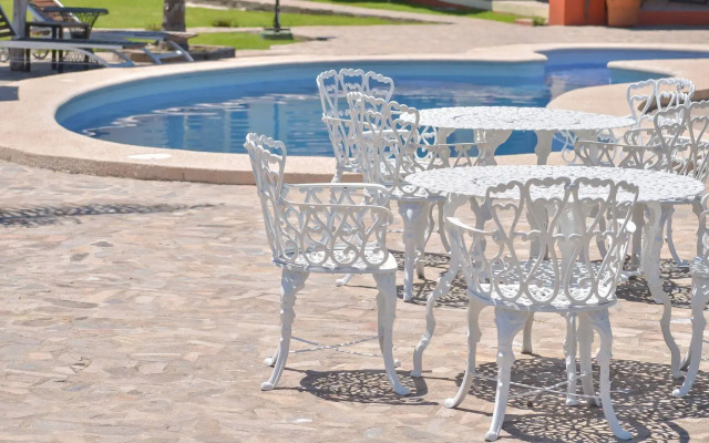 Hotel Rancho La Esmeralda