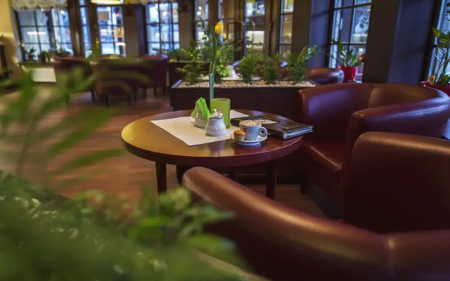 Hotel Krysztal Conference & Spa