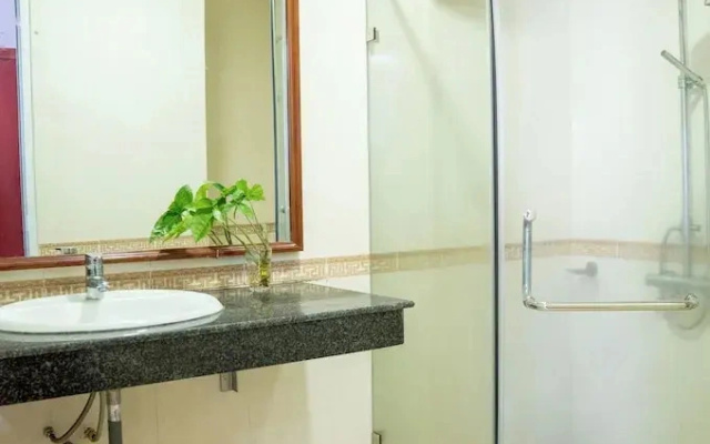 Pha Din Hotel