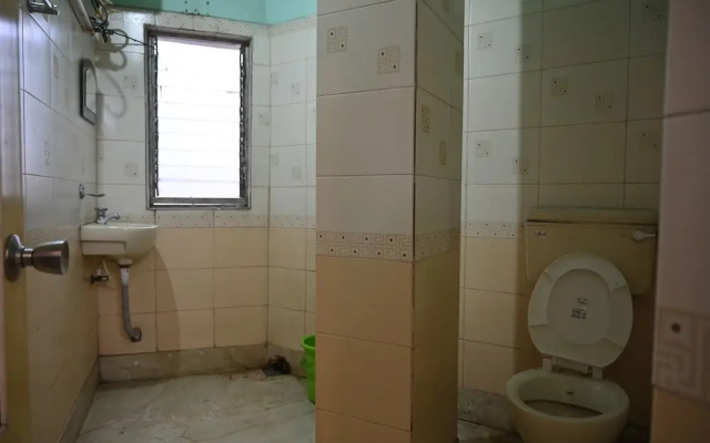 Hotel Priyanka International by OYO Rooms