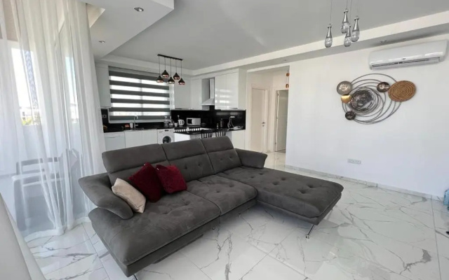 Four Seasons Life Apartments