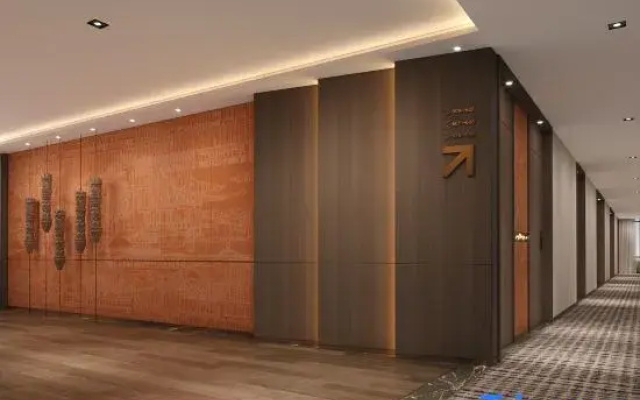 Lucky Star Hotel(Ala-Too Central Square)