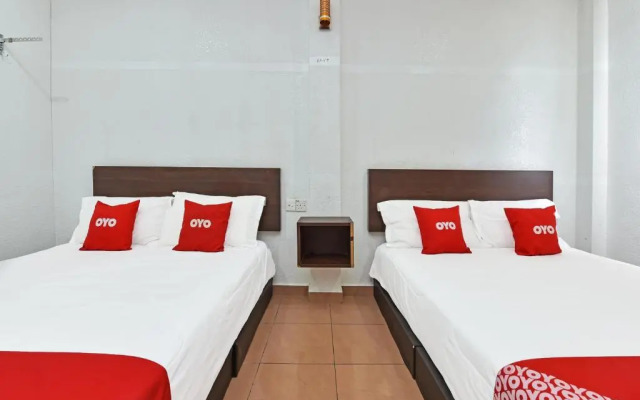 OYO 90559 Ummul Motel C Mart