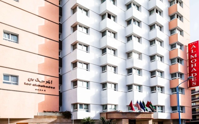 Отель Atlas Almohades Casablanca City Center Марокко, Касабланка - 2 отзыва об отеле, цены и фото номеров - забронировать отель Atlas Almohades Casablanca City Center онлайн вид на фасад