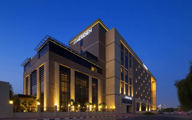 Le Meridien Dubai Hotel & Conference Centre вид на фасад