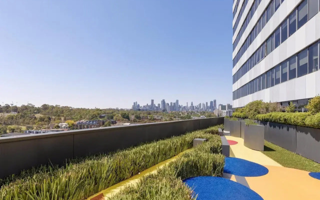 Oaks Melbourne Flemington Suites