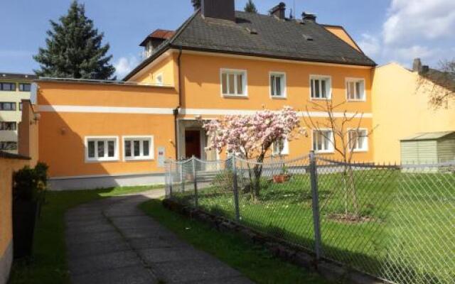 Отель Salzburgrooms Австрия, Зальцбург - отзывы, цены и фото номеров - забронировать отель Salzburgrooms онлайн вид на фасад