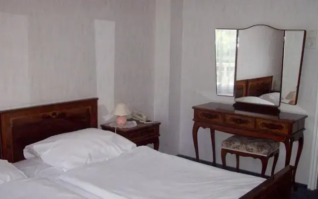 Aeroport Hotel