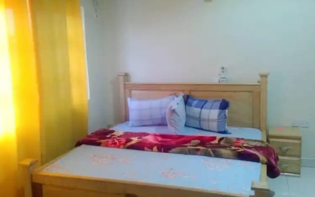 Nyaboa Hotel