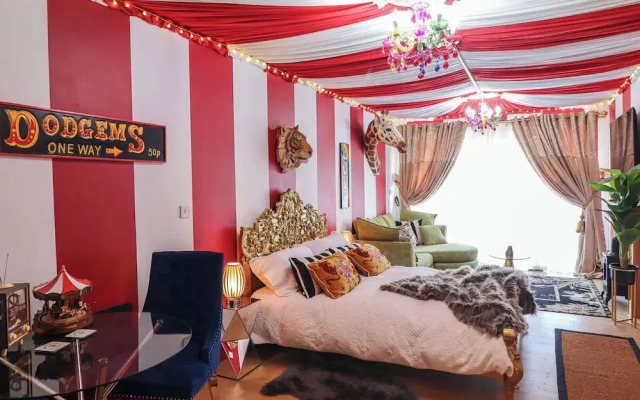 Circus Circus