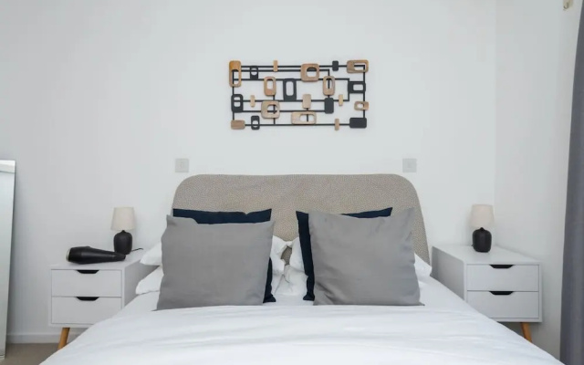 Old Street - Quiet Apartment