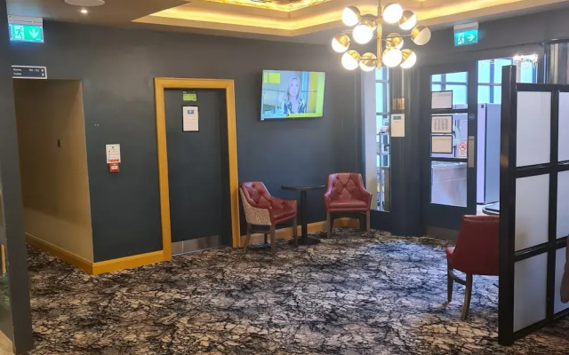 The Maiden City Hotel