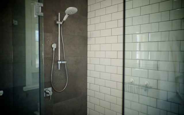 UrbanStyle Claremont Apartment
