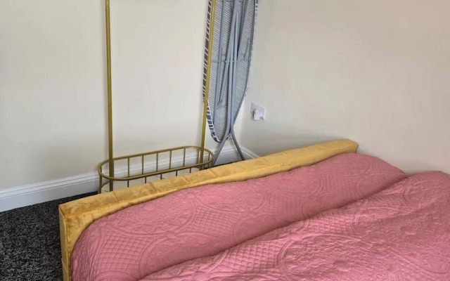 Glams 2beds Luxury Stylish Apartment