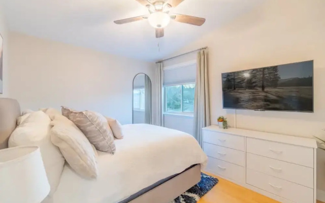 Modern 3-bedroom Escape in Northwest Reno