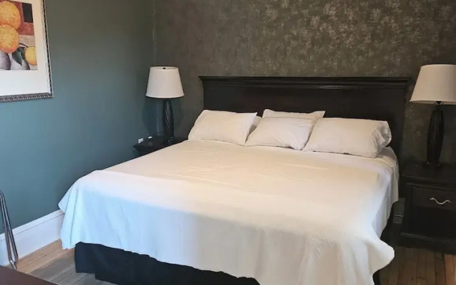 Albany Merchants Hotel