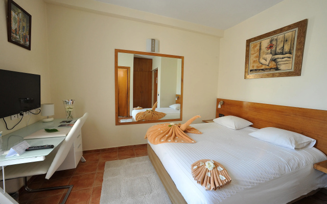 Casablanca Suites & SPA