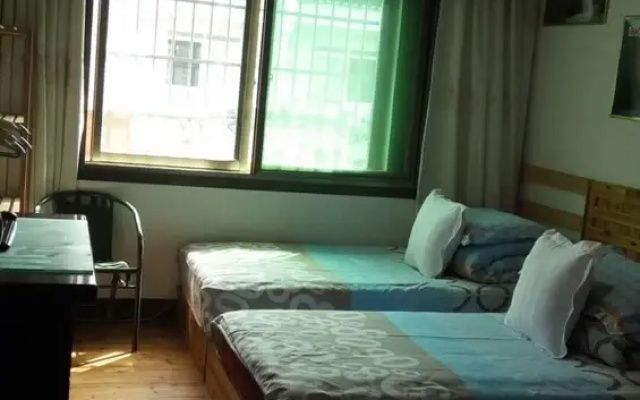 Summer Inn Fenghuang