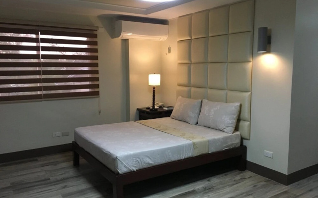 La Casa Ramirez