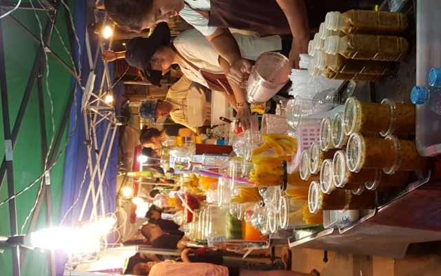 The Commonroom CNX