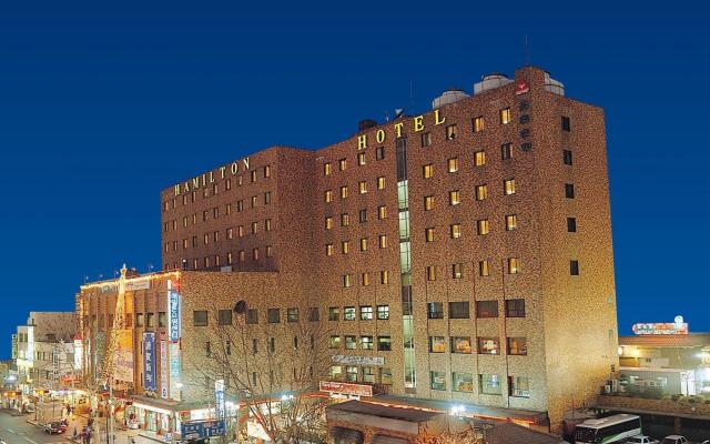 Отель Hamilton Hotel Южная Корея, Сеул - 1 отзыв об отеле, цены и фото номеров - забронировать отель Hamilton Hotel онлайн вид на фасад