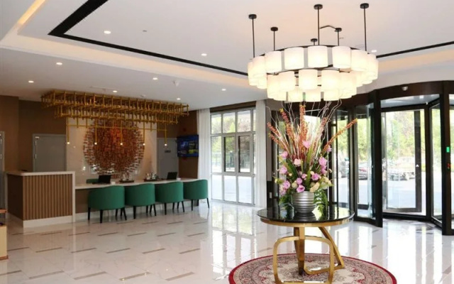 Magnolia Hotel (Dongying Qingfeng Hunan First Road Store)