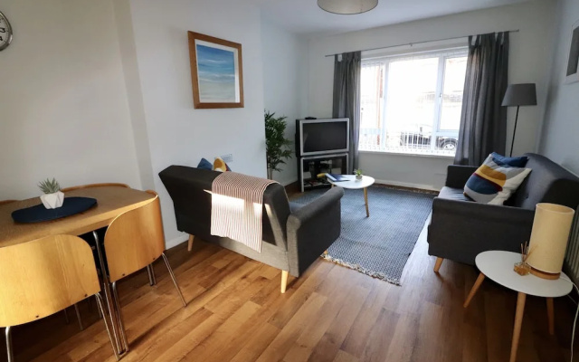York Rd area 2 bed