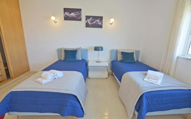 Apartamento Rua do Lago 88