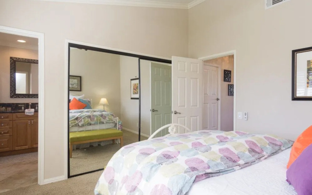 The Hideaway - 21 and Over - A Town & Desert Boutique Hotel