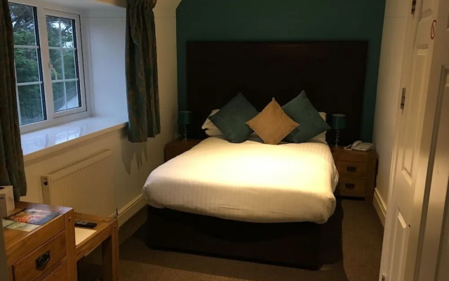 Oxwich Bay Hotel