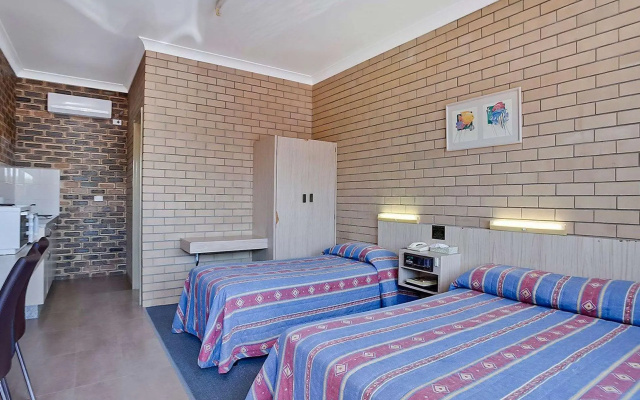 Comfort Inn Moree (formerly Econo Lodge Moree)