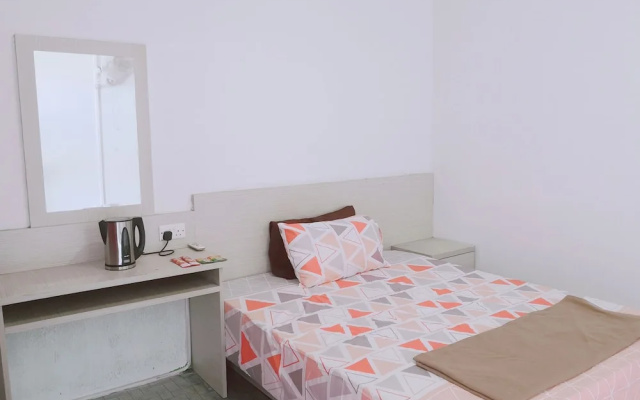 Maness Guesthouse & Homestay