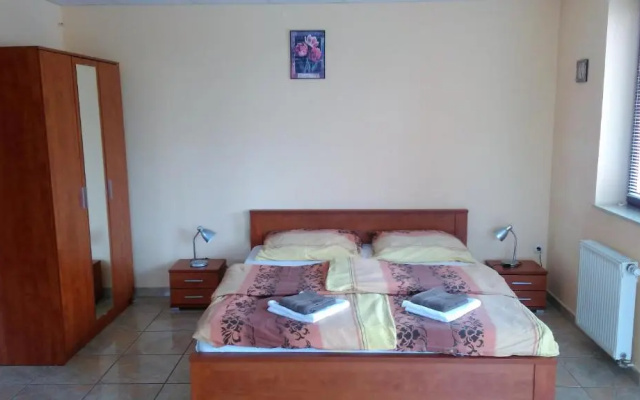 Lívia Apartman