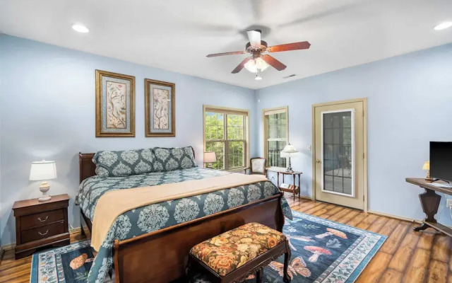The Charming Retreat For 6!