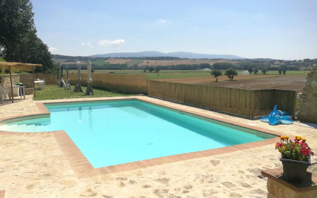 App.to Iris 3 Bedrooms,2 Bath, Living Room 11 Pax