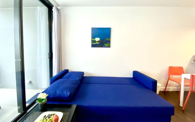 Airtrip Apartment on Manning St