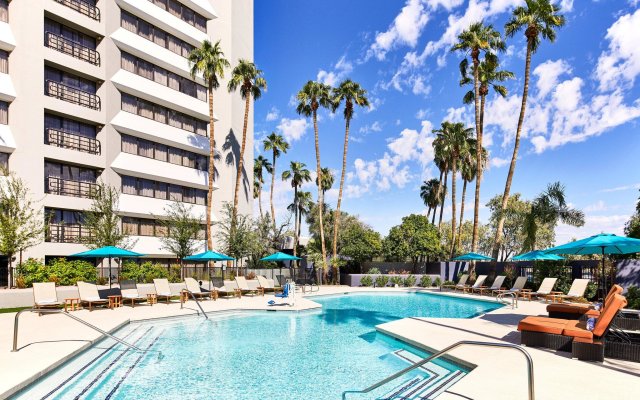Delta Hotels by Marriott Phoenix Mesa 2