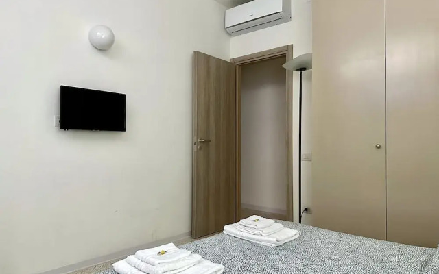 Navigli Apartments