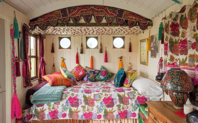 Orchard View Shepherds Hut