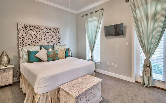 Casa Esmeralda by Five Star Properties