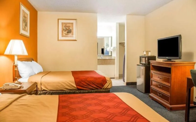 Econo Lodge Norwalk
