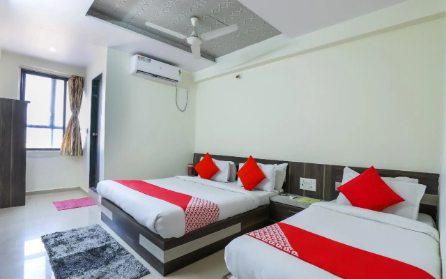OYO 66930 Hotel Sun Park