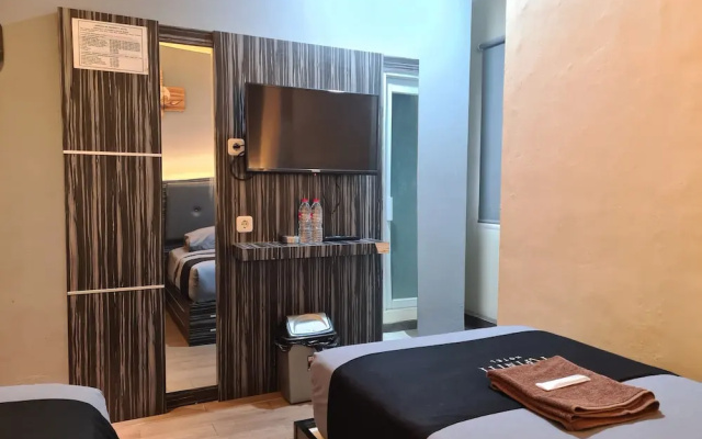 Infiniti Hotel