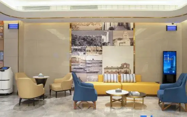 Yeste International Hotel (Wuzhou Municipal Government Civic Square)