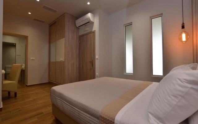 Gonis Grand Luxury Suite