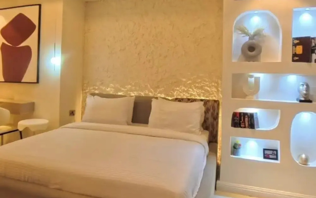 Opulence Apartment